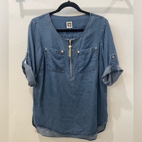 Anne Klein Tops - Anne Klein zip up chambray blouse size small quarter length sleeves
